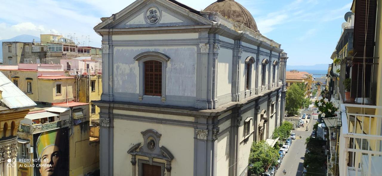 Symposion B&B Apart Napoli Eksteriør billede